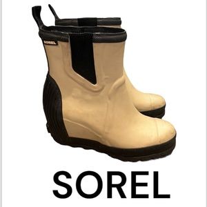 Authentic Sorel wedge waterproof rubber rain boots Sz 7.5 Euro 38.5